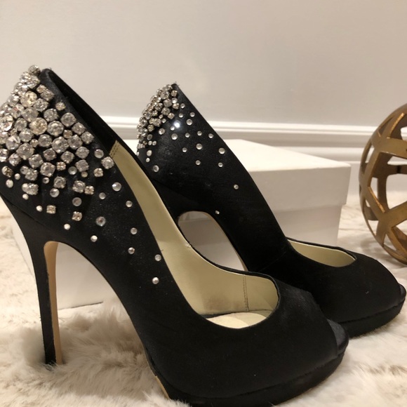 Karen Millen Jewel Encrusted diamond black shoes - Picture 2 of 7
